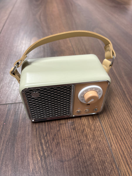Retro Bluetooth Speaker