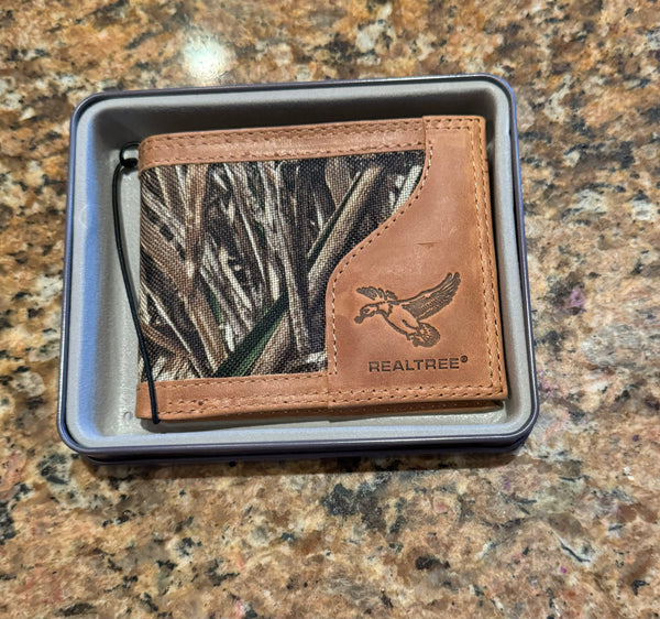 REALTREE Camo Canvas & Leather Bi-fold Wallet