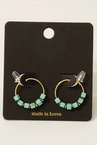 Stone Cube Wire Hoop Earrings